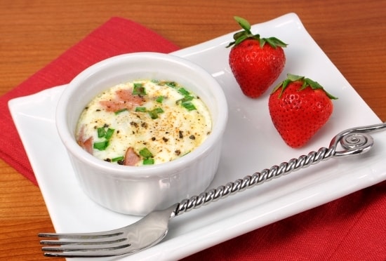 Baked Eggs with Ham, Cheddar, and Chives