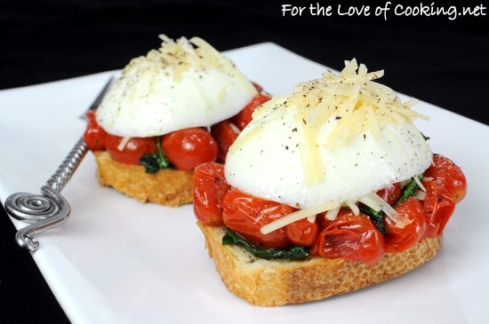 Toast with Sautéed Tomatoes, Spinach, and Poached Egg