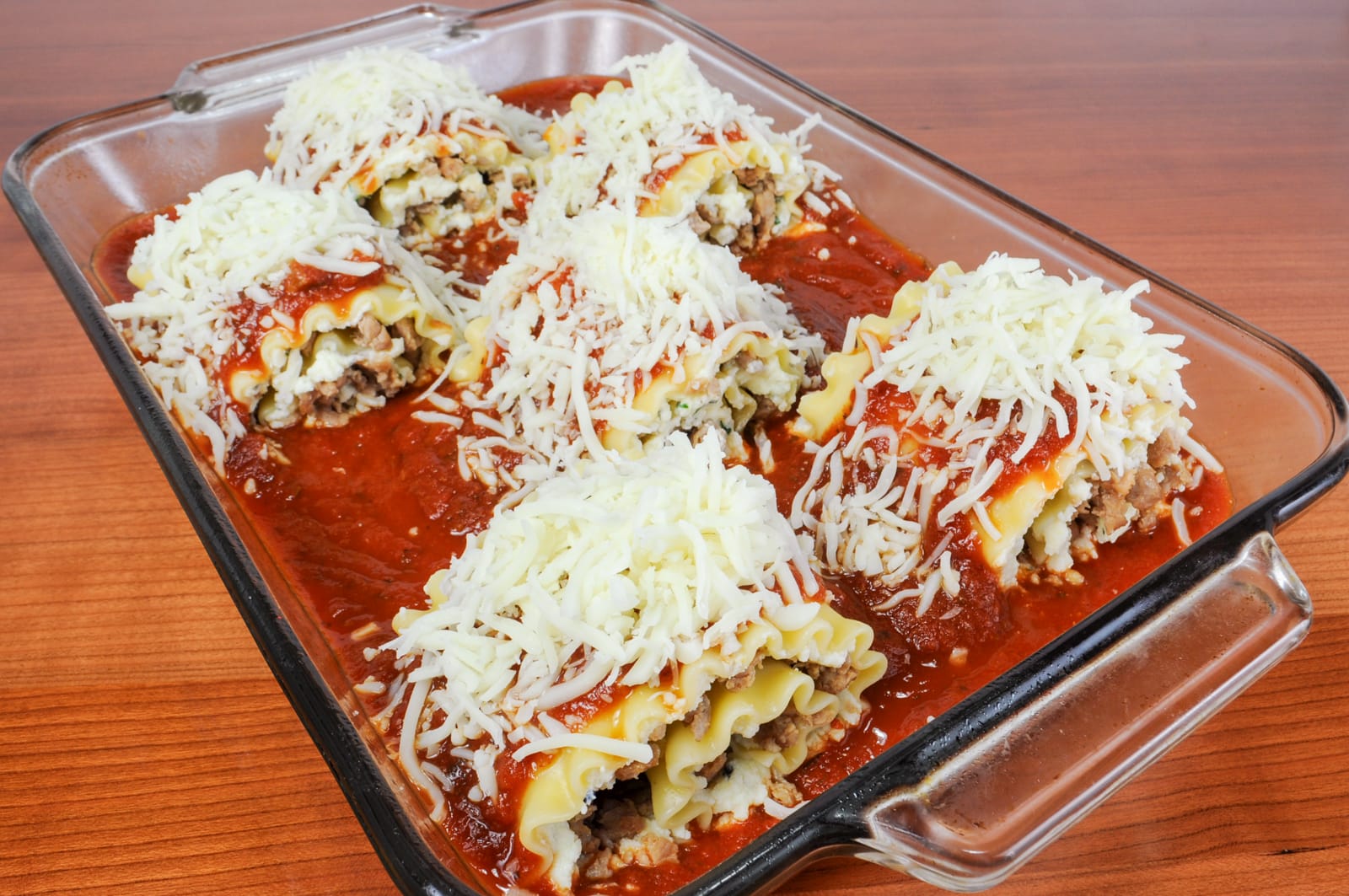 Turkey Italian Sausage and Ricotta Lasagna Roll Ups