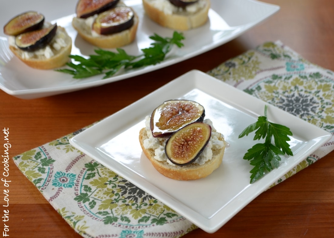 Roasted Fig Crostini with Goat Cheese and Honey