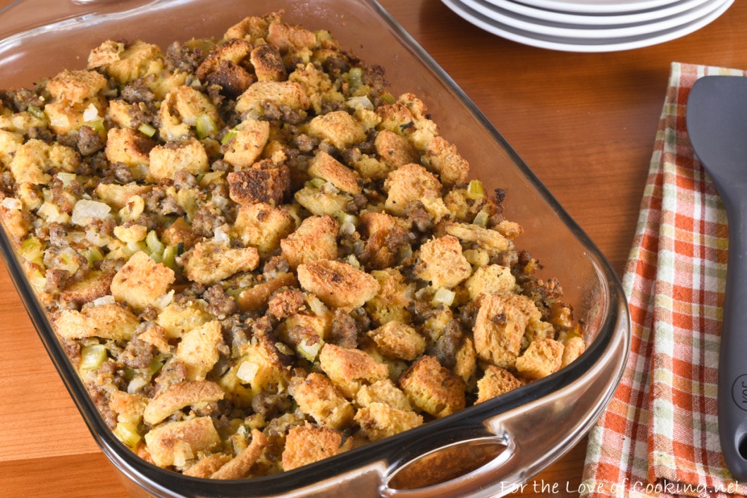 Stuffing with Sausage and Cornbread