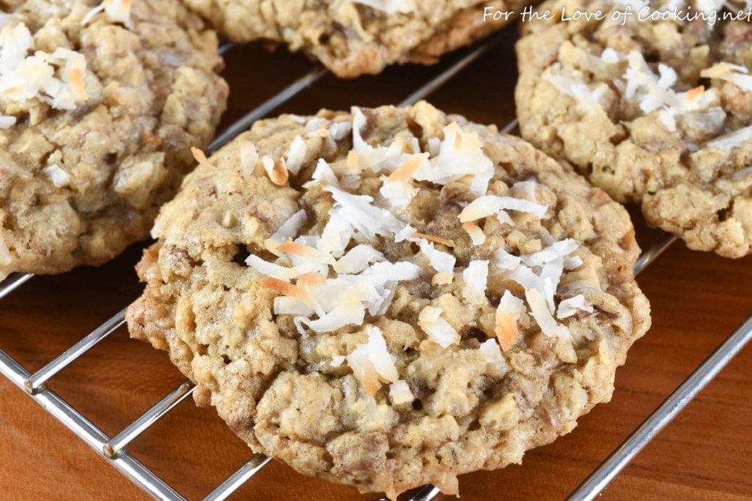Oatmeal Toffee Cookies with Toasted Coconut