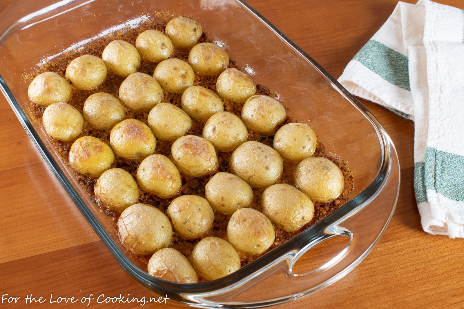 Crispy Parmesan Garlic Roasted Baby Potatoes
