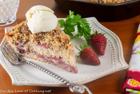 Strawberry Buckle with Pecan Streusel