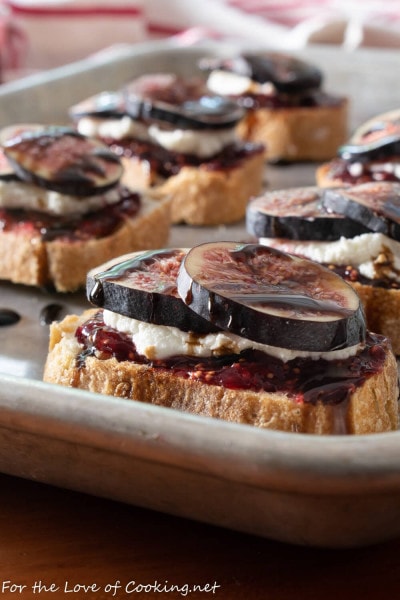 Fig and Goat Cheese Crostini with Balsamic Glaze