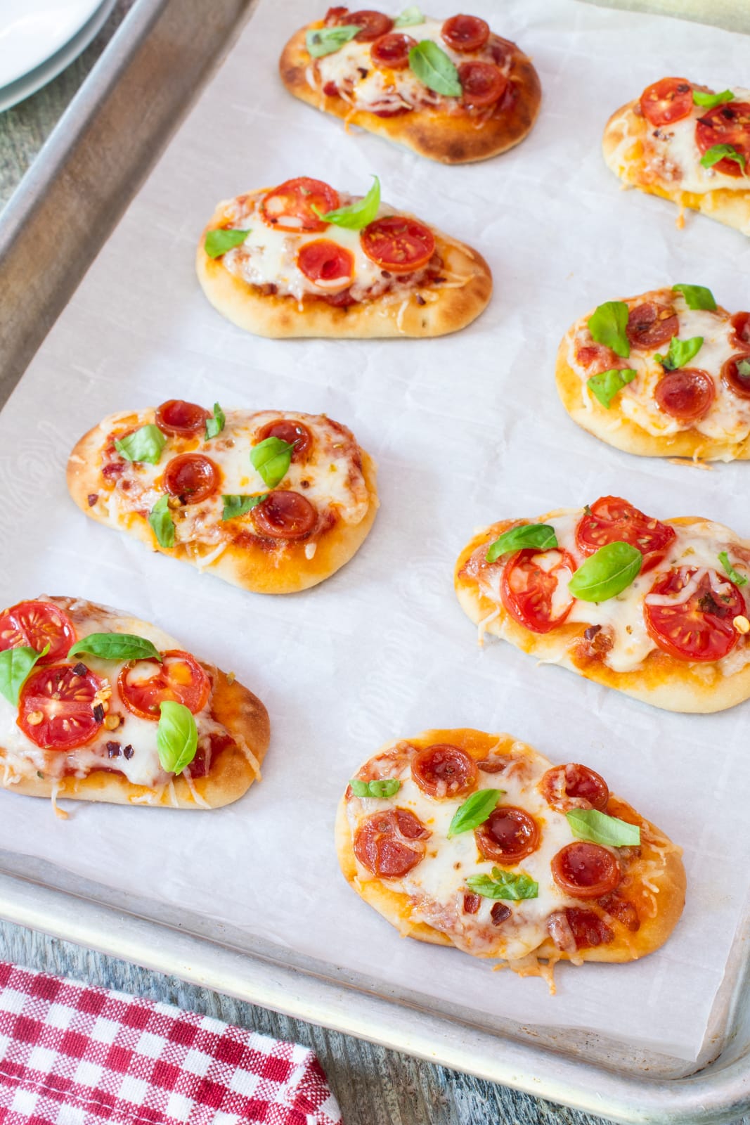 Mini Pizzas Recipe, Pizza Bite For Party Snacks
